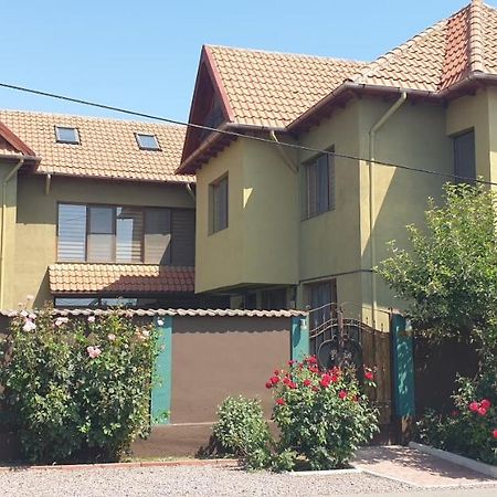 Villa Mugur Două Mai 외부 사진