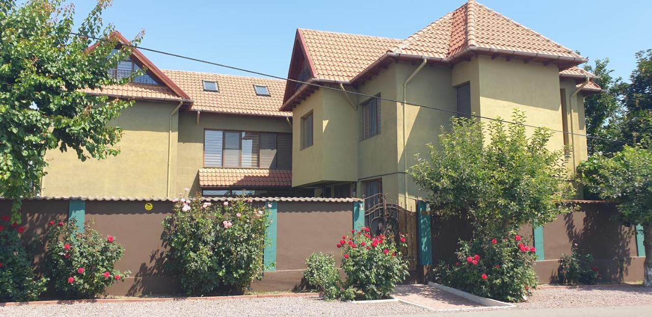 Villa Mugur Două Mai 외부 사진