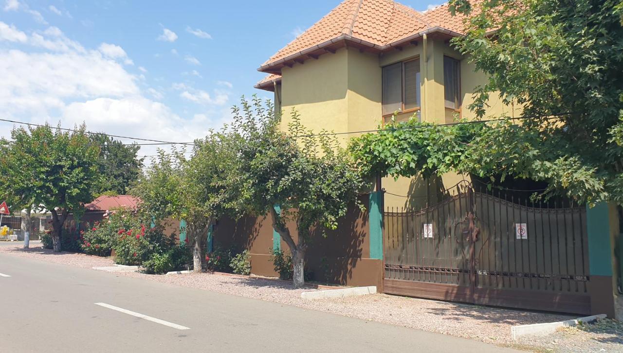 Villa Mugur Două Mai 외부 사진