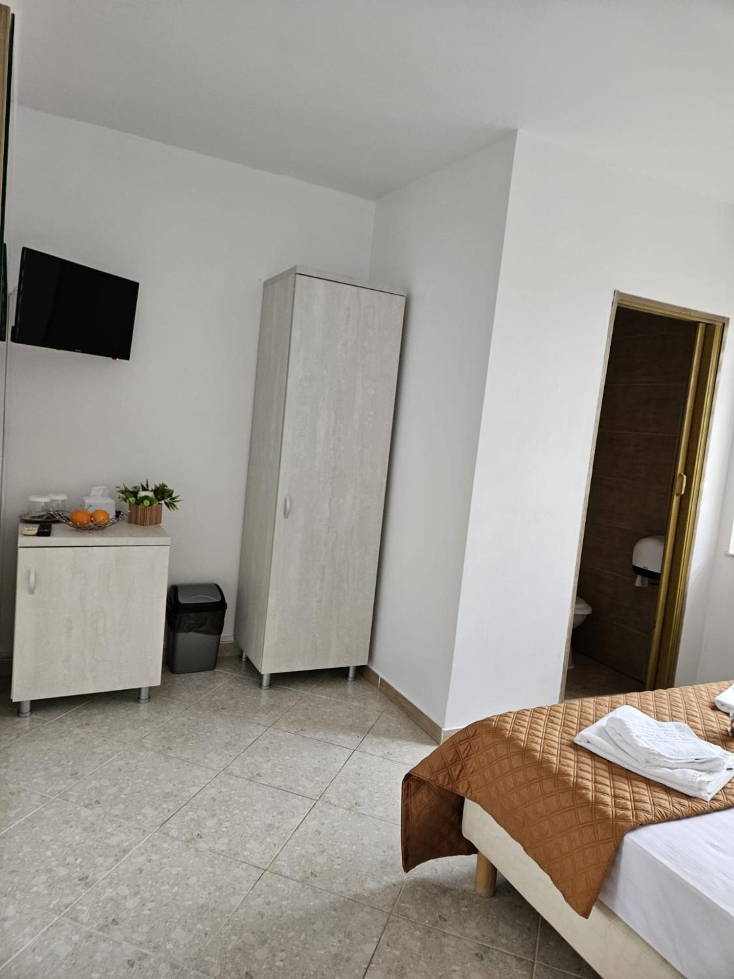 Villa Mugur Două Mai 외부 사진