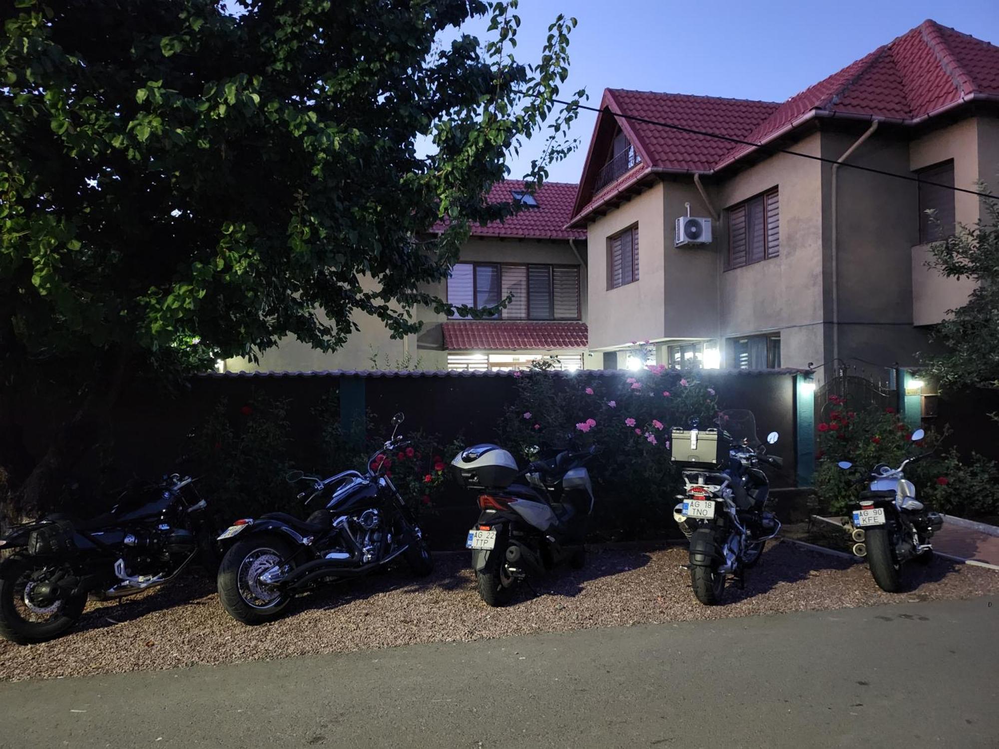 Villa Mugur Două Mai 외부 사진